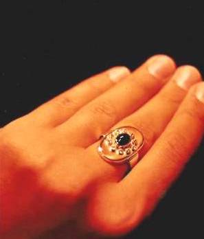 Zlatý prsteň so Zafírom, ELS. Originál.